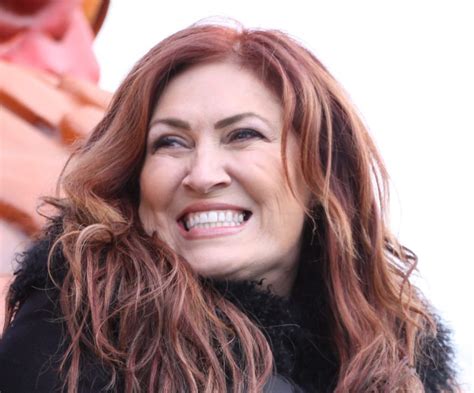 Messina singer - Country singer Jo Dee Messina announced on September 6 that she has been diagnosed with cancer. ... Jo Dee Messina, who dominated the country charts in the late 90s with songs like “I’m Alright” and “Heads Carolina, Tails California,” and was the first female country artist to top the charts with three No. 1 …